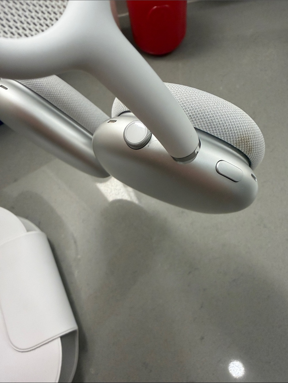 Apple AirPods Max - Picture 3 of 6